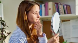 Skin care podle AI: Jak vám umělá inteligence může pomoci s péčí o pleť? Skin care podle AI: Jak vám umělá inteligence může pomoci s péčí o pleť?