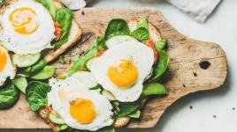 Proč jíst vejce: mýtům o cholesterolu nevěř