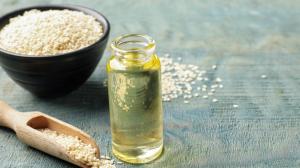 Sezamový olej: Nesmrtelnost nezaručí, hezčí pokožku a lepší zažívání ano