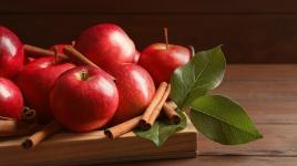 Proč jíst jablka: pomáhají s cholesterolem, tlakem, astmatem i pamětí