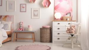 Inspirace pro dívčí pokoje: Dopřejte dceři, aby se vyspala dorůžova (nejen) v růžové