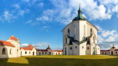 Santiniho stavby: po stopách barokního mistra, který Česko proměnil v galerii světla a symbolů
