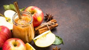 Jablečná povidla: Upečte si lahodu, která je skvělá i jako základ do koláčů nebo marinád