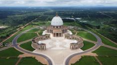 Největší katedrála na světě? Ve Vatikánu není! Dělí nás od ní skoro 7 000 kilometrů