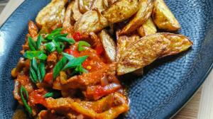 Cizinci vybrali 5 nejodpornějších jídel, které v Česku ochutnali. Bodoval kaťák i sekaná