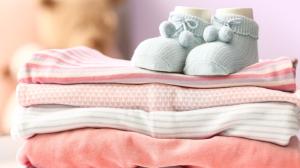 Jak prát prádlo pro miminka? Vyvařovat ho nemusíte, ale... neperte ho s prádlem dospělých