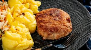 Holandský řízek podle ČSN normy: Zkuste tenhle retro recept na šťavnatou dobrotu!