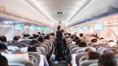 Přepisuje se historie. Cestující s nadváhou už si u letecké společnosti musí přikoupit sedadlo navíc Přepisuje se historie. Cestující s nadváhou už si u letecké společnosti musí přikoupit sedadlo navíc