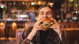 Food noise: když tě jídlo volá a mozek neakceptuje, že nemáš hlad