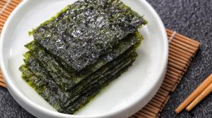 Řasa nori: Koncentrovaná nálož vitamínů nepatří jen do sushi. Přidat ji můžete téměř kamkoli