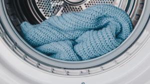 Jak pečovat o pletené oblečení: Něžně! Zapomeňte na ždímání i kolíčky