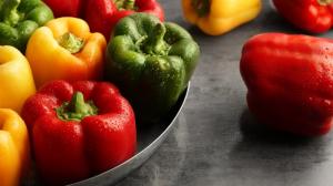 Papriky nad zlato: V čem se od sebe liší jednotlivé barvy a proč je mít v jídelníčku?