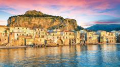 Nejhezčí místa na Sicílii: bezpečné mafiánské město, barokní perla i stále činná sopka