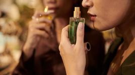 Průvodce výběrem parfému: Jak vybrat vůni, která vám sedne?