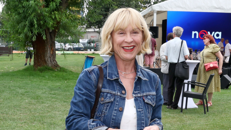 TV Nova, tisková konference, Dana Batulková