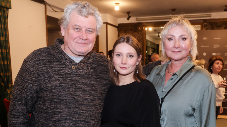 Miroslav Hanuš, Eliška Bašusová