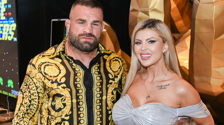 Lela Vémola Ceterová, Karlos Vémola