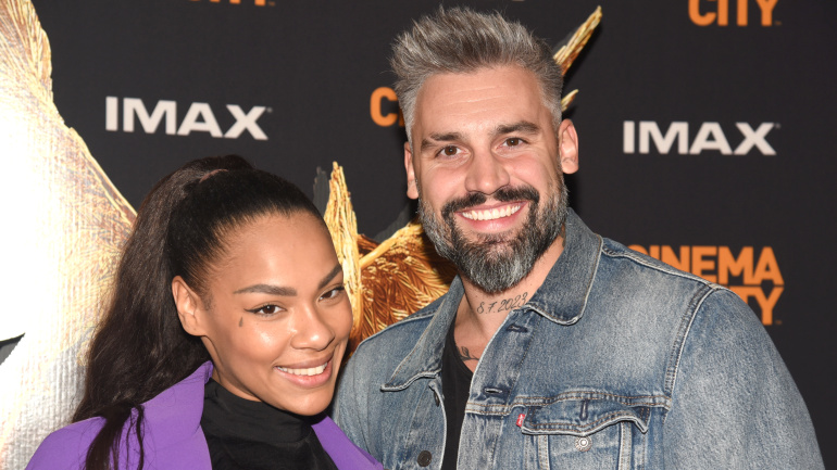 Angie Mangombe, Josef Kůrka 