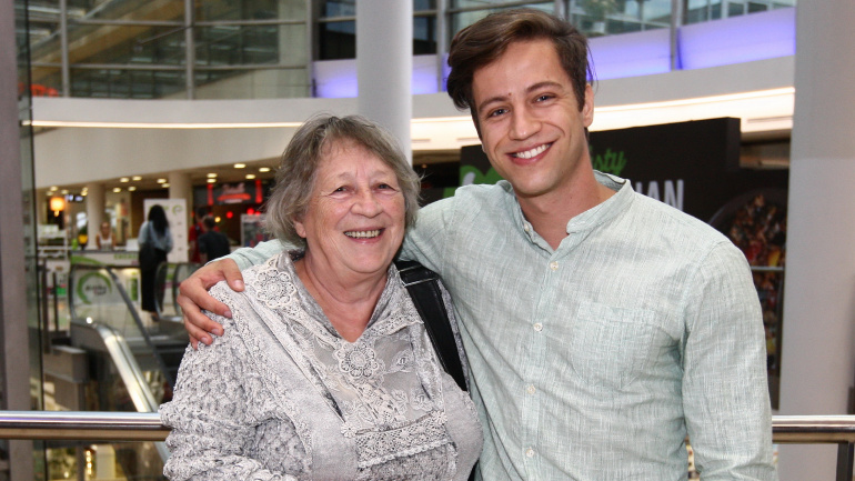 Milan Peroutka, babička