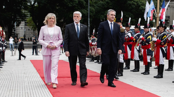 Eva Pavlová, Petr Pavel 