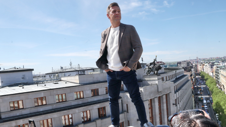 Divadlo Hybernia, Roman Vojtek