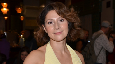 Martha Issová
