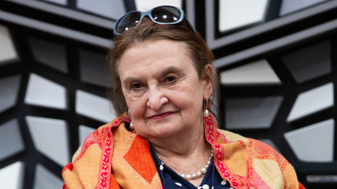 Eva Holubová