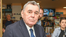 Václav Nedomanský