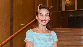 Eva Decastelo 