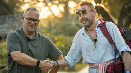 Asia Express, Jan Tuna