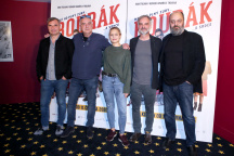Bourák, film, Tisková konference
