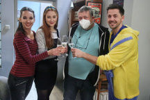 Sestřičky, Natálie Halouzková, Michaela Tomešová, Petr Ryšavý, Jaromír Polišenský