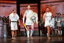 Troja, Divadlo Broadway