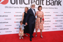 KVIFF 2024. MFFKV 2024, Jiří Bartoška, vnučka