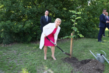 Zuzana Čaputová, Botanická zahrada