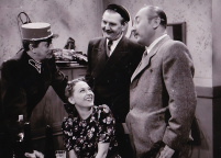 Přednosta stanice, Vlasta Burian