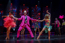 Love2dance, Divadlo Hybernia
