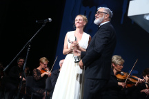 Jiří Bartoška, Uma Thurman
