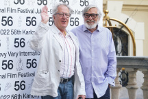 Jiří Bartoška, Geoffrey Rush