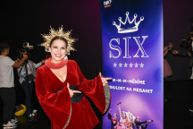 muzikál SIX