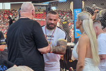 Lela Ceterová Vémola, Karlos Vémola