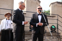 Janis Sidovský, Pavel Vítek, svatba