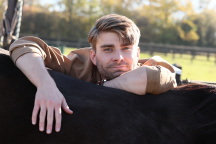 O lidech a koních, Marek Lambora