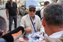 Michael Douglas