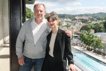 KVIFF 2025, MFFKV 2025, Kouzlo derby, Martin Finger, Ema Businská