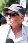 Michael Douglas