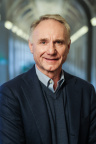 Dan Brown