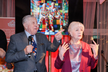 Nadace Archa Chantal, Petr Kostka, Carmen Mayerová
