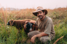 Farma Vojty Kotka, Vojtěch Kotek