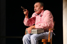 Lakomec, Divadlo Kalich